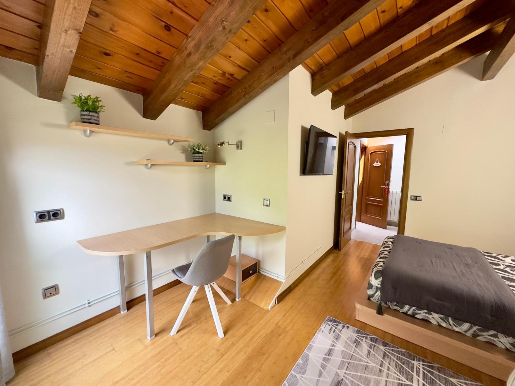 La Llardana Guest House Benasque Bagian luar foto