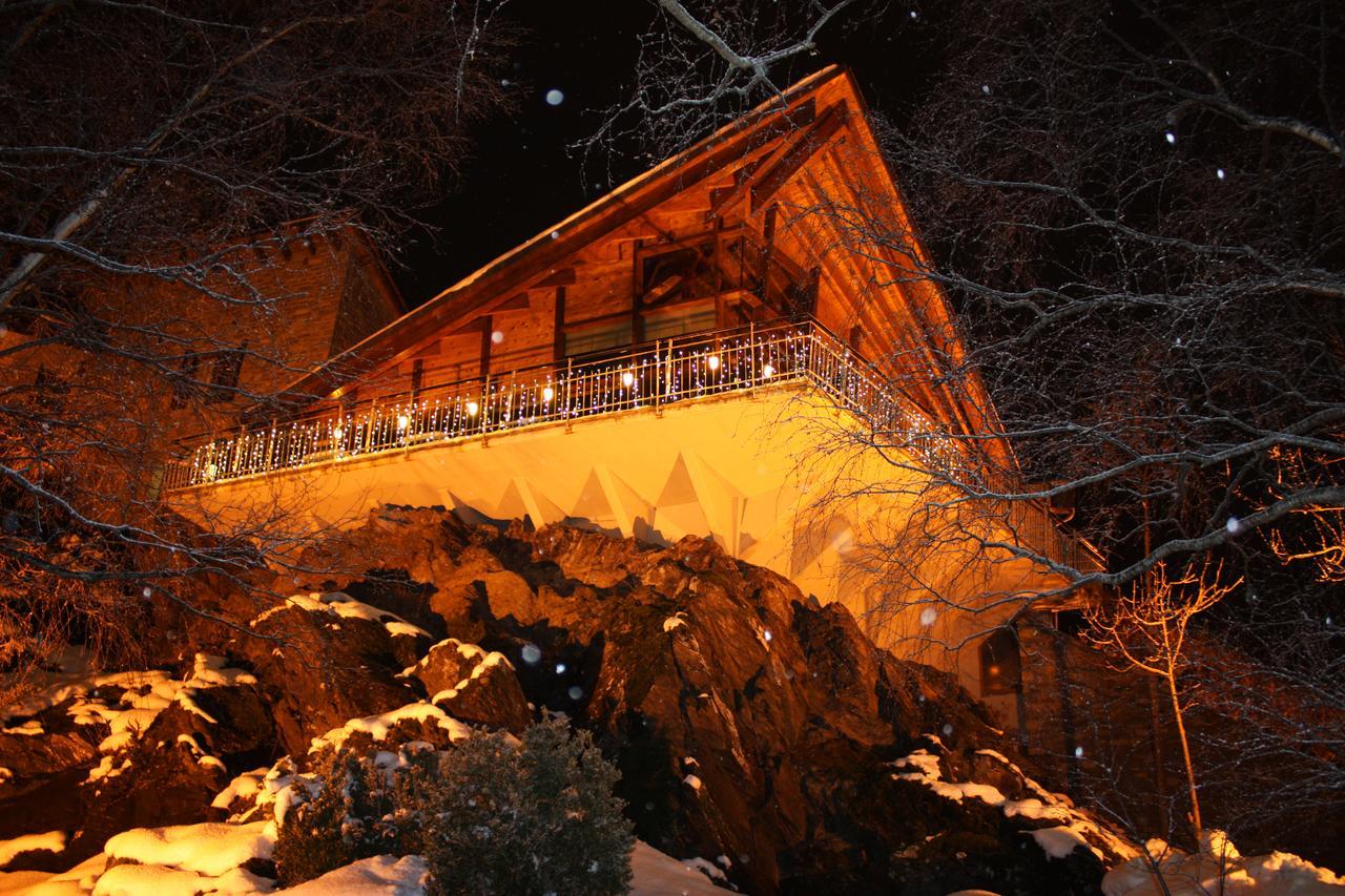 La Llardana Guest House Benasque Bagian luar foto